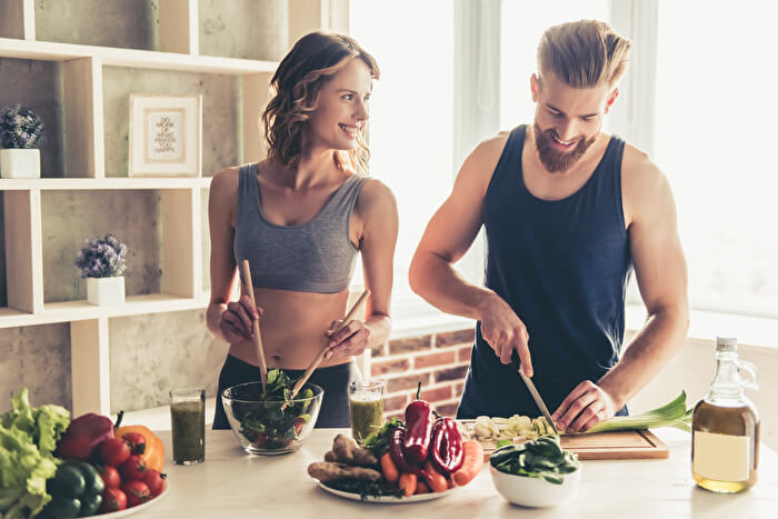 筋トレでダイエットを成功させるには食事が重要！健康的に痩せる食事とトレーニングを解説