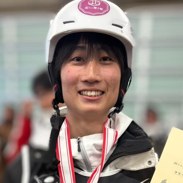フリースタイルスキー(モーグル) 佐藤青葉